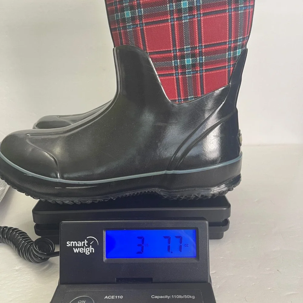 Bogs Classic Winter Plaid Waterproof Boots Red Blue Tartan Womens 8 Neo-Tech